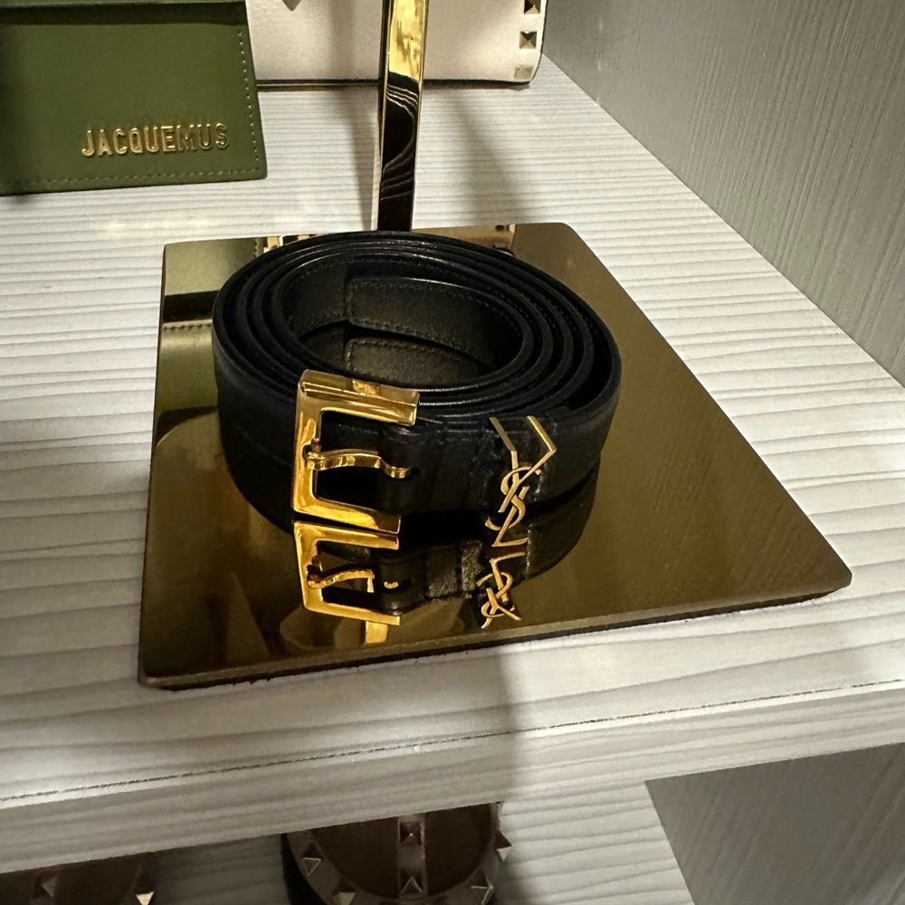 Saint Laurent Cassandre Thin Belt